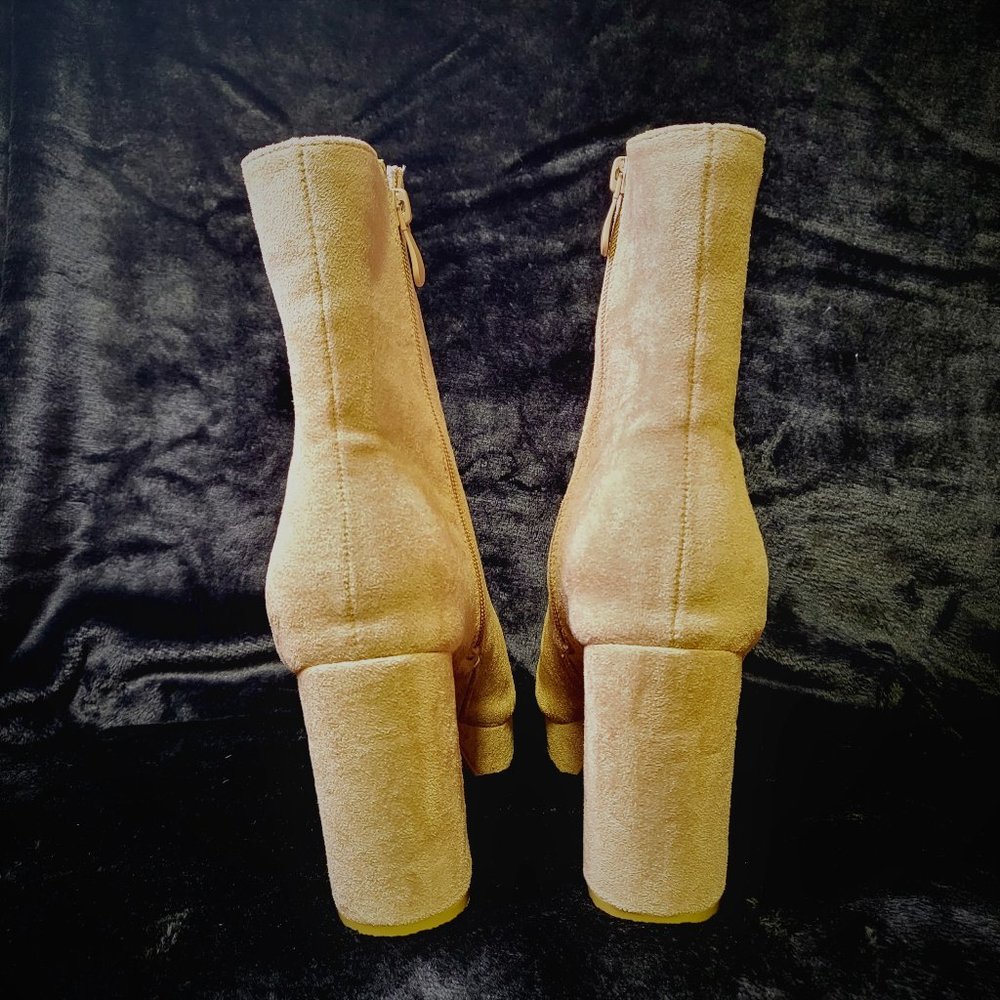 ☆ Mata Taupe (Nude) Faux Suede Ankle Boots With 3.5" Chunky Heel - Picture 7 of 7